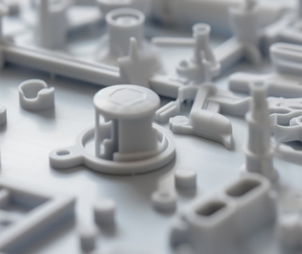 Injection moulded plastic components